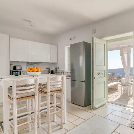 Lofos - Sea View And Jacuzzi Near Parikia فيلة